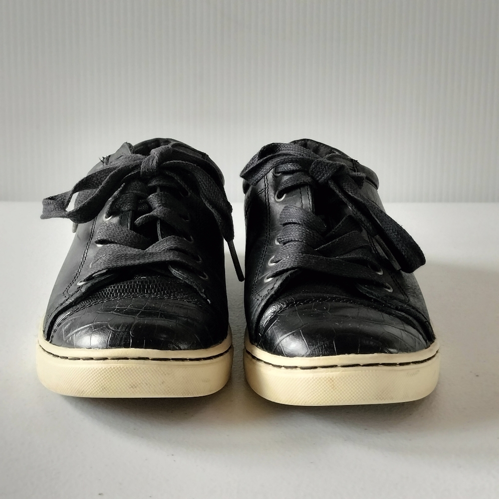 UGG Taya Croco Black Leather Tie Up Sneakers 8 Fur Travel Comfort Sporty - Picture 3 of 9